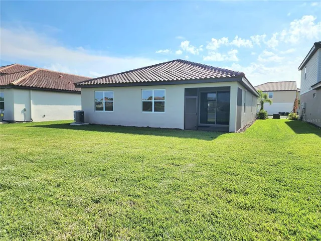 $3,000 | 3615 Savanna Palms Court, Bradenton, FL 34211