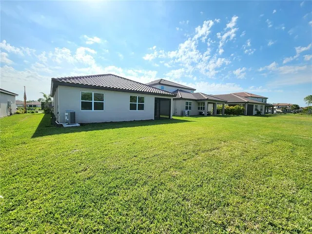 $3,000 | 3615 Savanna Palms Court, Bradenton, FL 34211