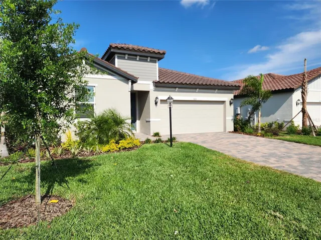 $3,000 | 3615 Savanna Palms Court, Bradenton, FL 34211