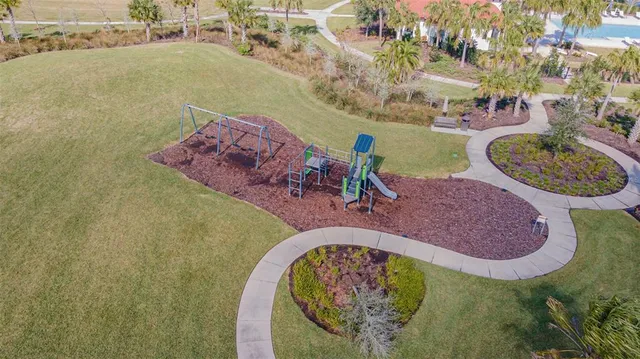 $3,000 | 3615 Savanna Palms Court, Bradenton, FL 34211