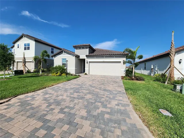 $3,000 | 3615 Savanna Palms Court, Bradenton, FL 34211