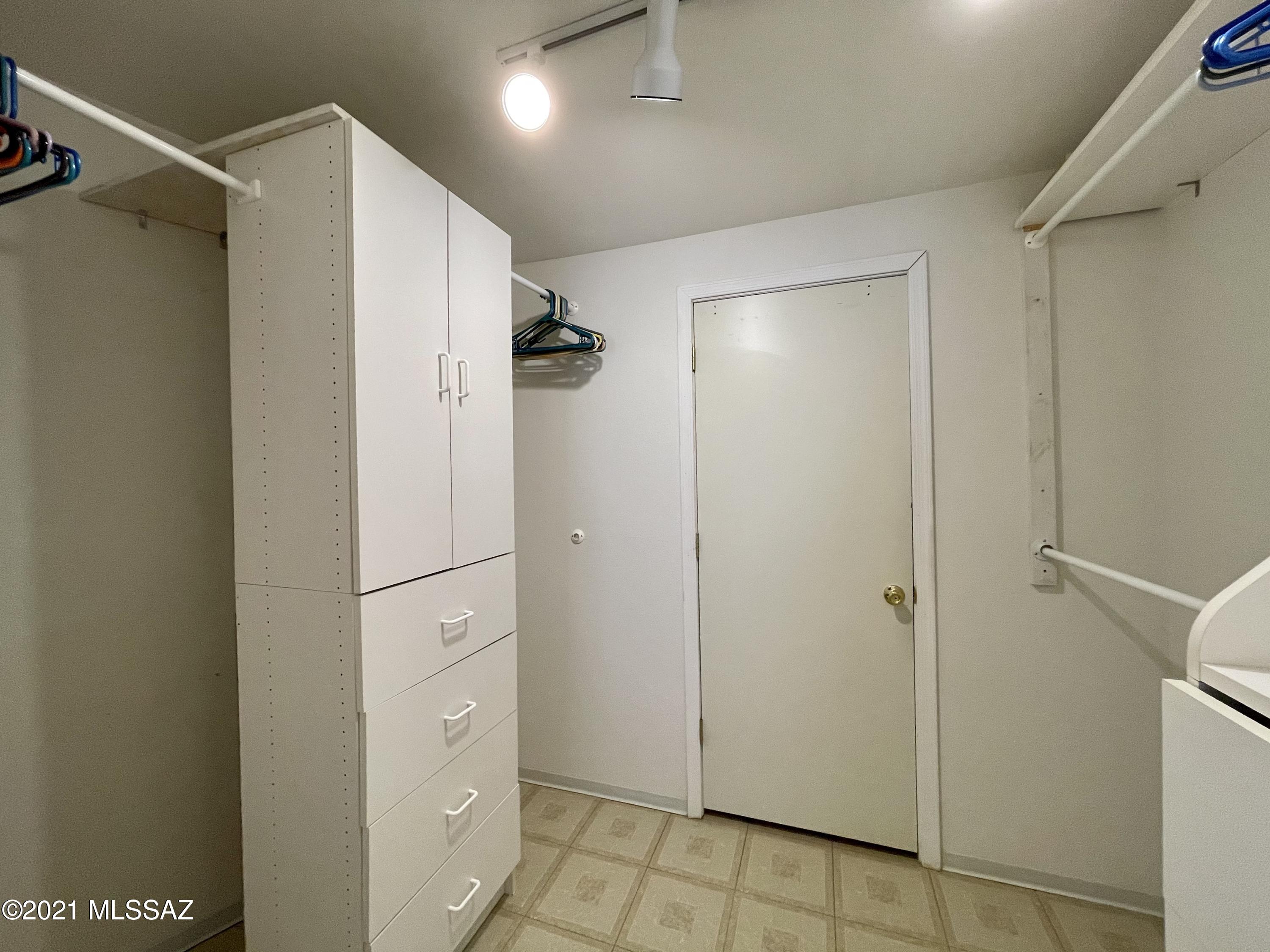 5709 West Rocking Cir Street Tucson, AZ 85713 - Photo 29 of 32