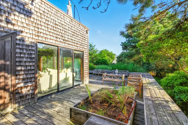 $5,100,000 | 25 Pond View Drive, Nantucket, MA 02554