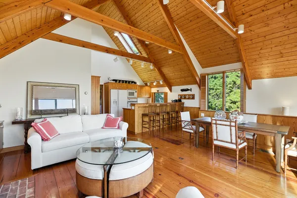 $5,100,000 | 25 Pond View Drive, Nantucket, MA 02554