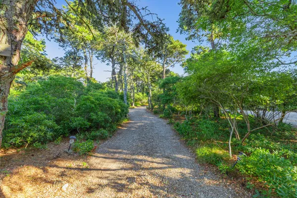 $5,100,000 | 25 Pond View Drive, Nantucket, MA 02554