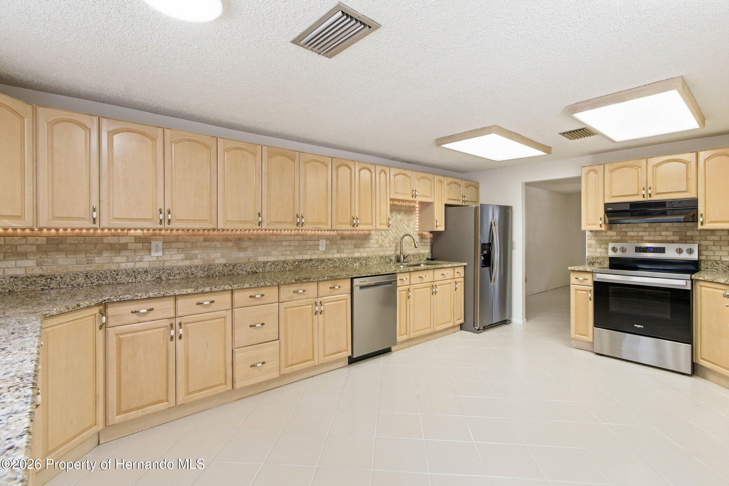 9012 Erma Road Brooksville, FL 34613 - Photo 22 of 77 Gallery Image 22