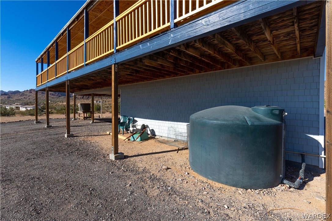 2136 Dewey Road Golden Valley, AZ 86413 - Photo 37 of 44 a view of a porch