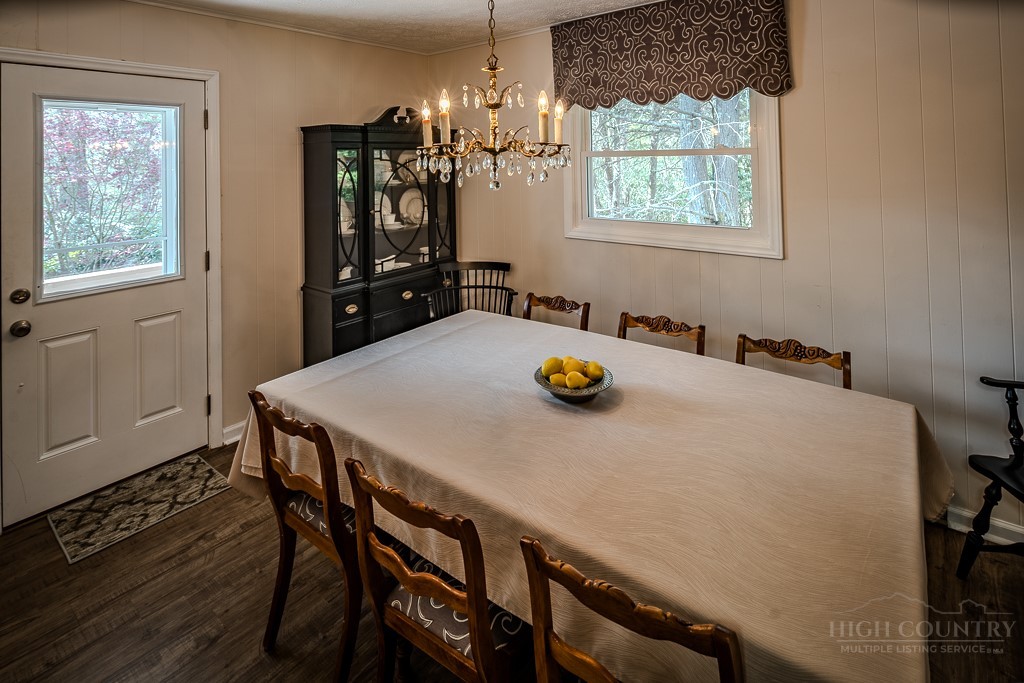 192 Pine Ridge Loop Newland, NC 28657 - Photo 11 of 46