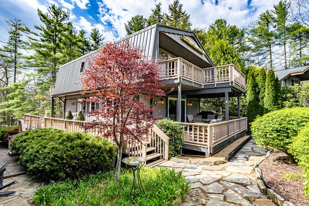 192 Pine Ridge Loop Newland, NC 28657 - Photo 15 of 46