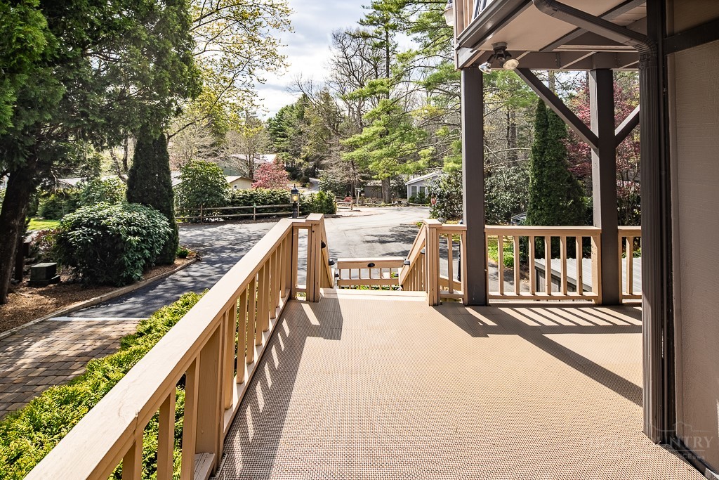 192 Pine Ridge Loop Newland, NC 28657 - Photo 16 of 46