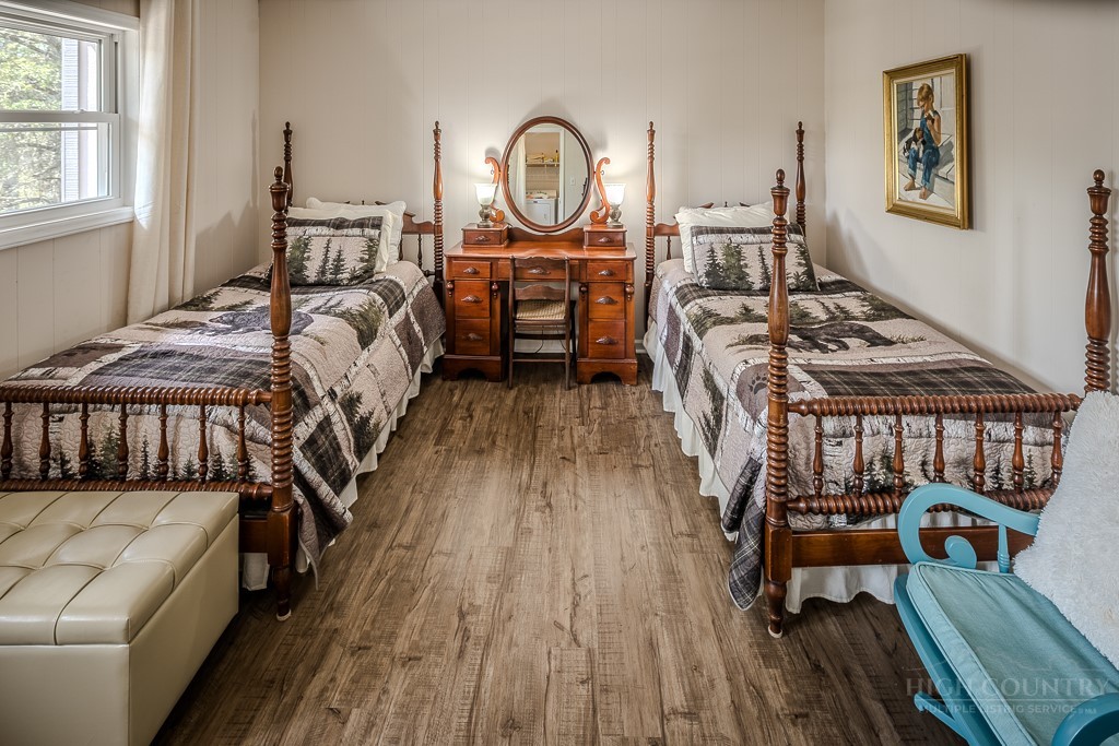 192 Pine Ridge Loop Newland, NC 28657 - Photo 25 of 46