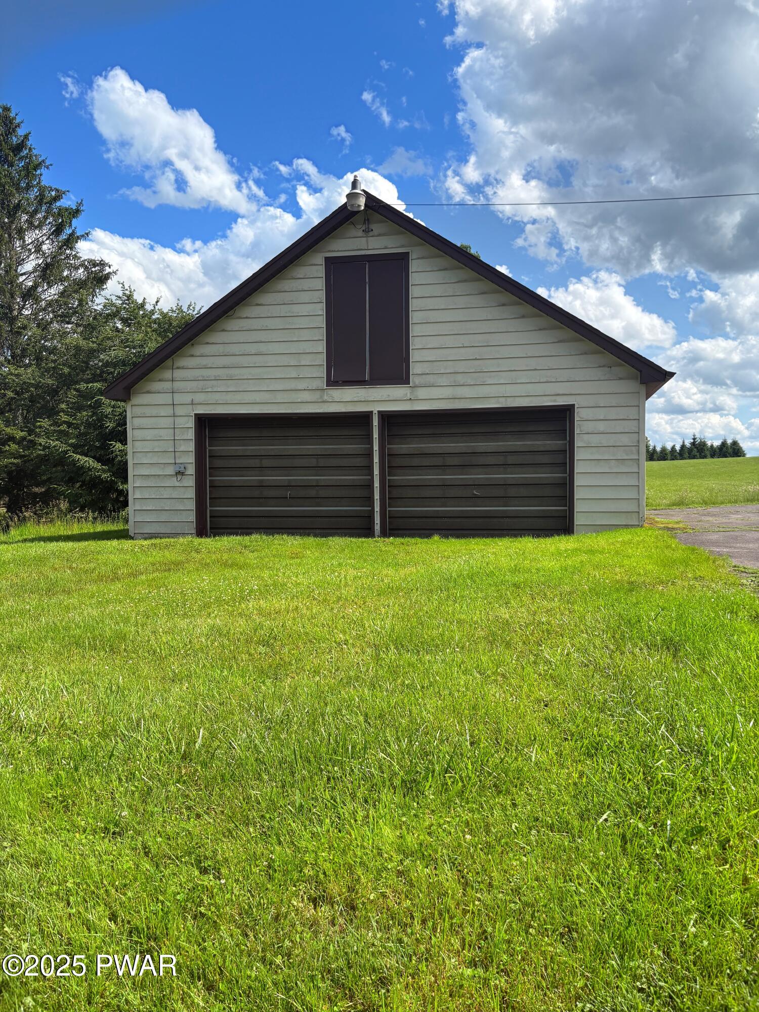 148 Eskra Road Lake Ariel, PA 18436 - Photo 2 of 42