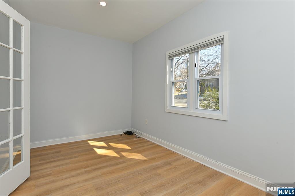 420 Carmita Avenue, Unit 1 Rutherford, NJ 07070 - Photo 8 of 25