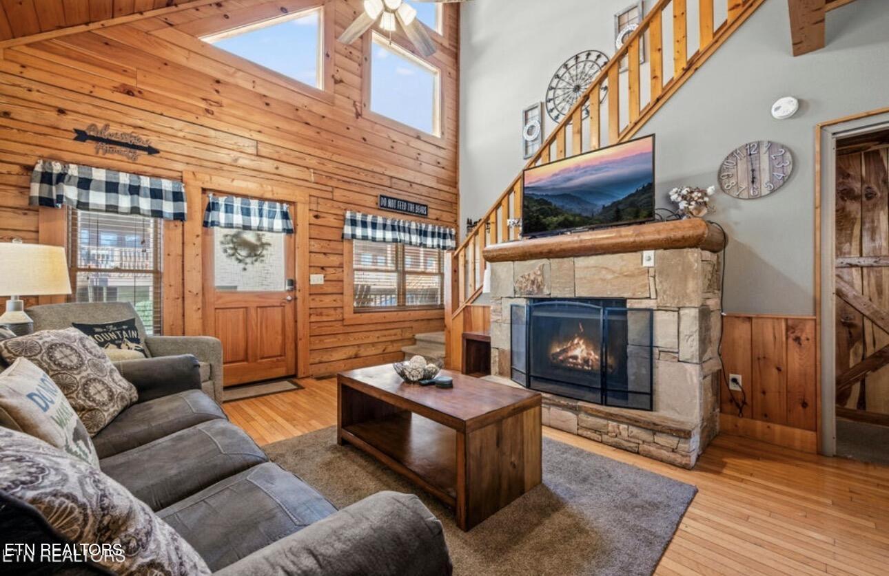 326 Big Bear Way Pigeon Forge, TN 37863 - Photo 5 of 42 IMG_5112