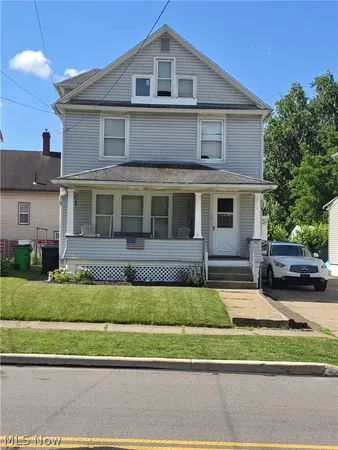 $90,000 | 966 West Hopocan Avenue, Barberton, OH 44203