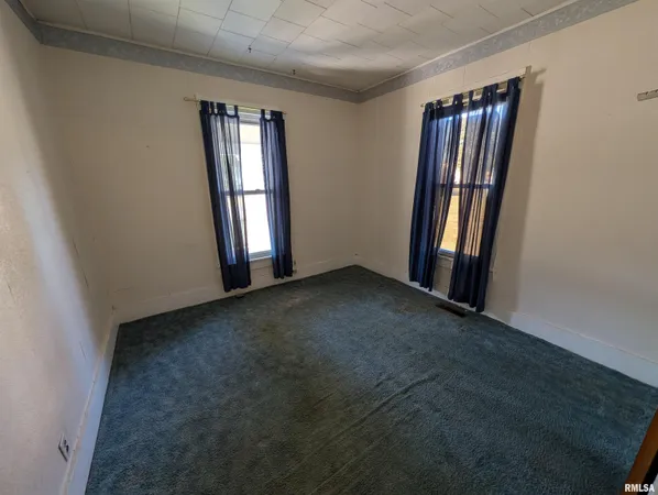 $28,000 | 1024 West Main Street, Bushnell, IL 61422