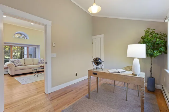 $1,550,000 | 31 Old Blue Point Road, Scarborough, ME 04074