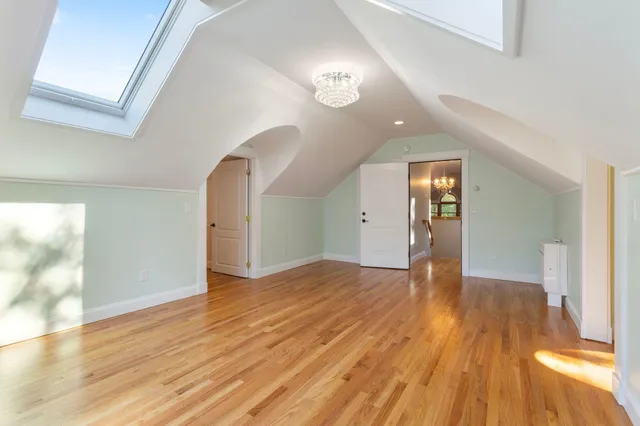 $1,550,000 | 31 Old Blue Point Road, Scarborough, ME 04074