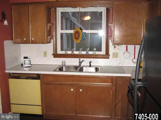 2653 Vireo Road York, PA 17403 - Photo 9 of 21 Gallery Image 9