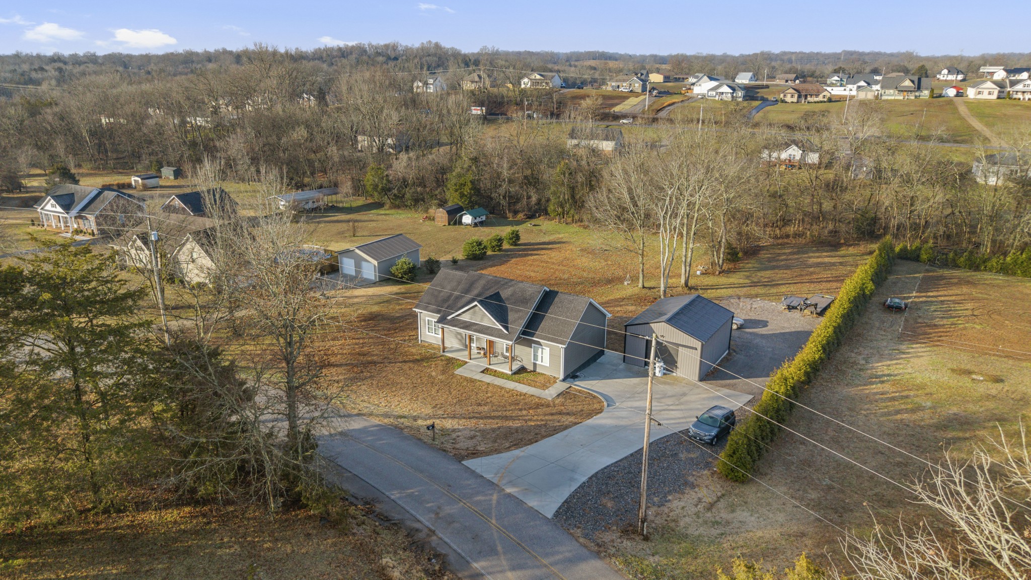 335 Brummitt Road Castalian Springs, TN 37031 - Photo 4 of 52 Gallery Image 4