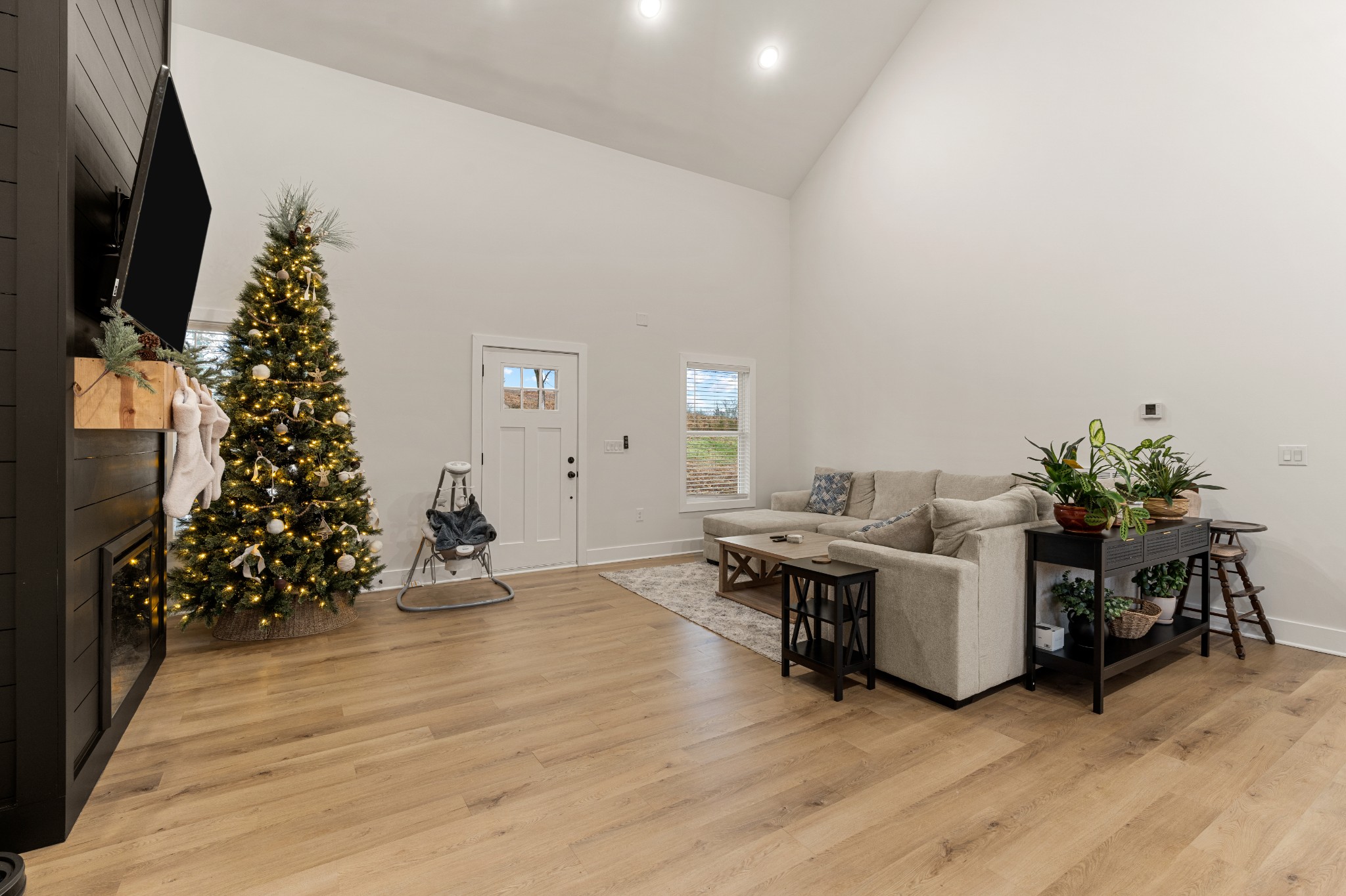 335 Brummitt Road Castalian Springs, TN 37031 - Photo 9 of 52 Gallery Image 9