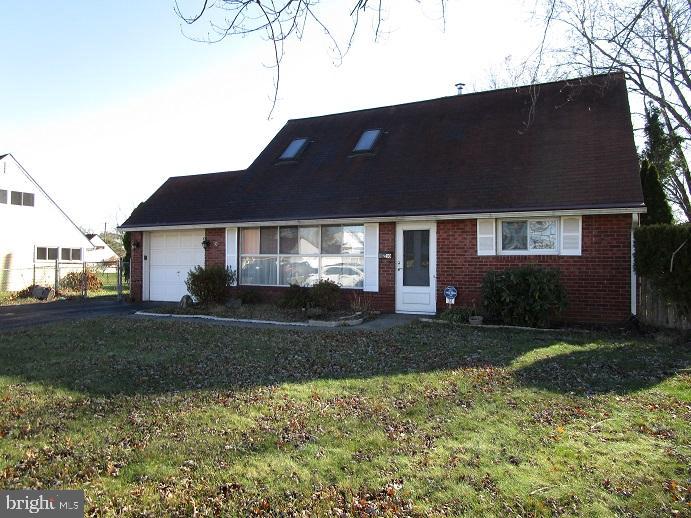 30 Hale Road Levittown, PA 19056 - Photo 1 of 23 Gallery Image 1