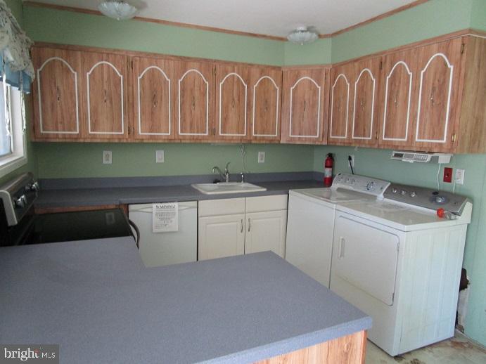 30 Hale Road Levittown, PA 19056 - Photo 8 of 23 Gallery Image 8