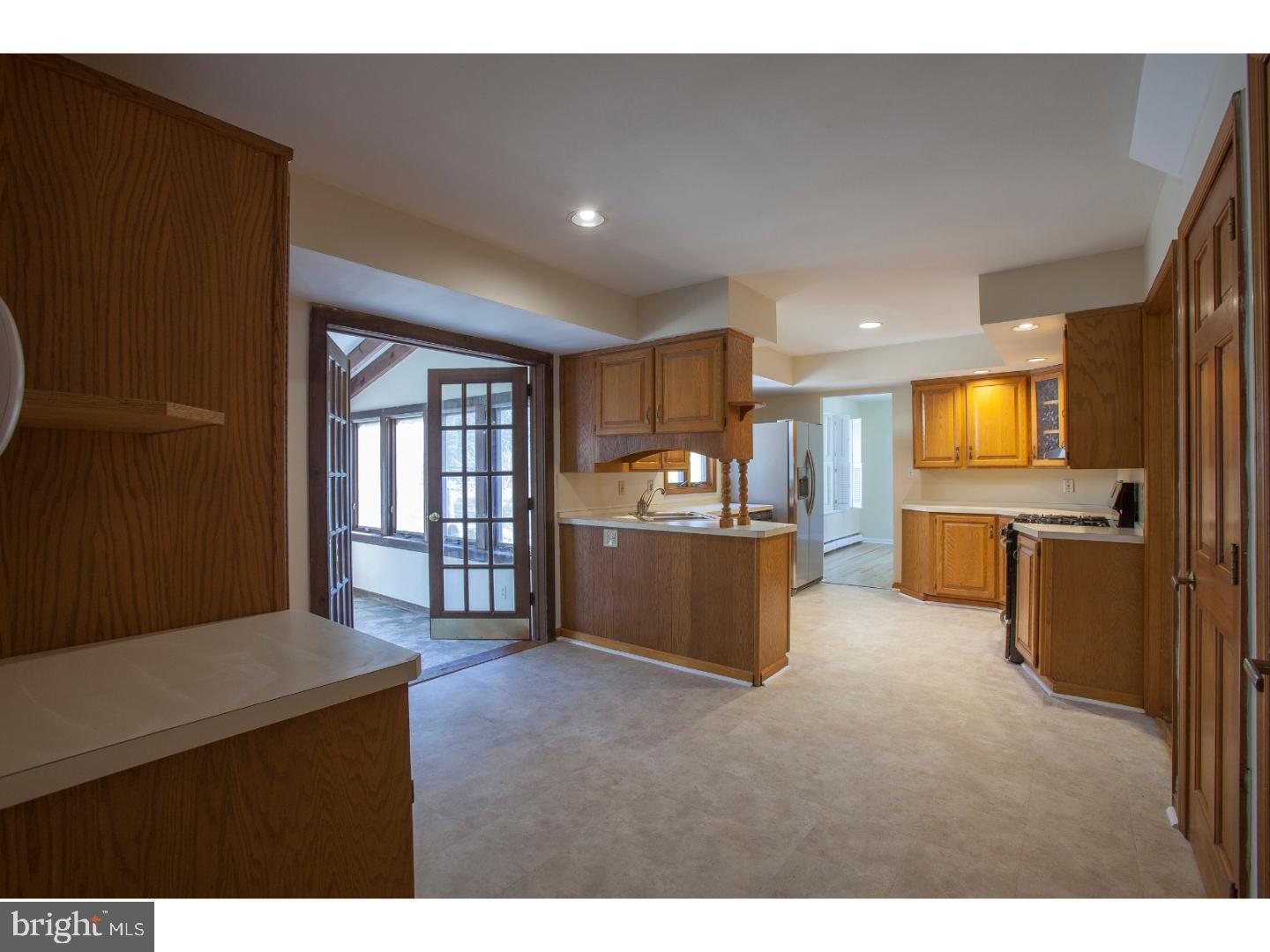 3637 Robin Road Furlong, PA 18925 - Photo 8 of 25 Kitchen