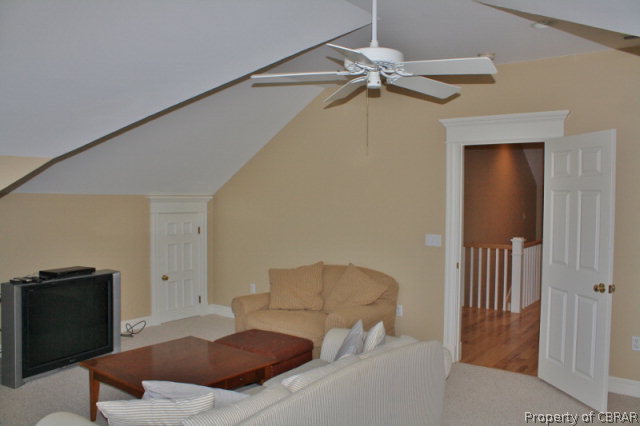 201 Waterbury Road Kilmarnock, VA 22482 - Photo 25 of 29 Gallery Image 25