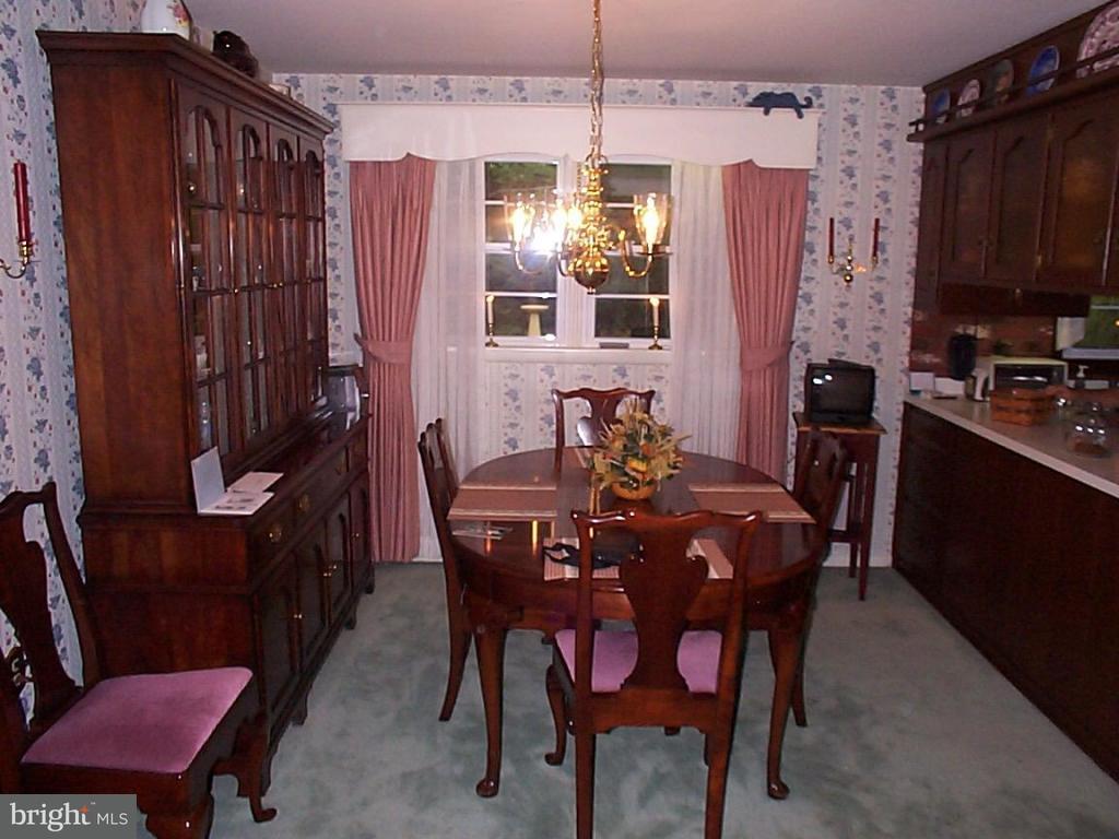 2519 Chestnut Ridge Drive Lancaster, PA 17601 - Photo 6 of 19 Gallery Image 6