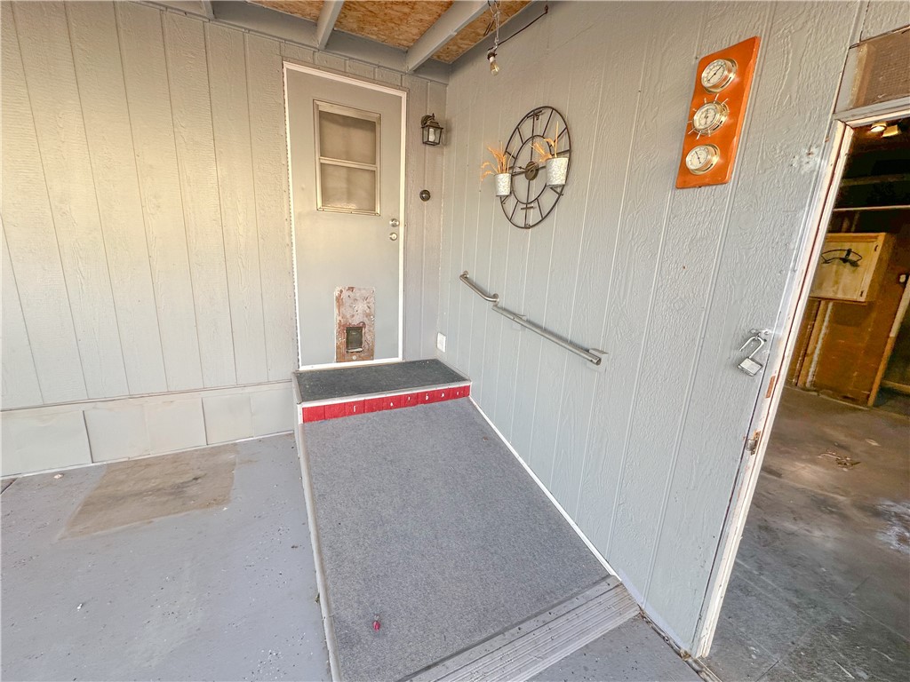 1655 Ramar Road Bullhead City, AZ 86442 - Photo 26 of 49 Entrance to property