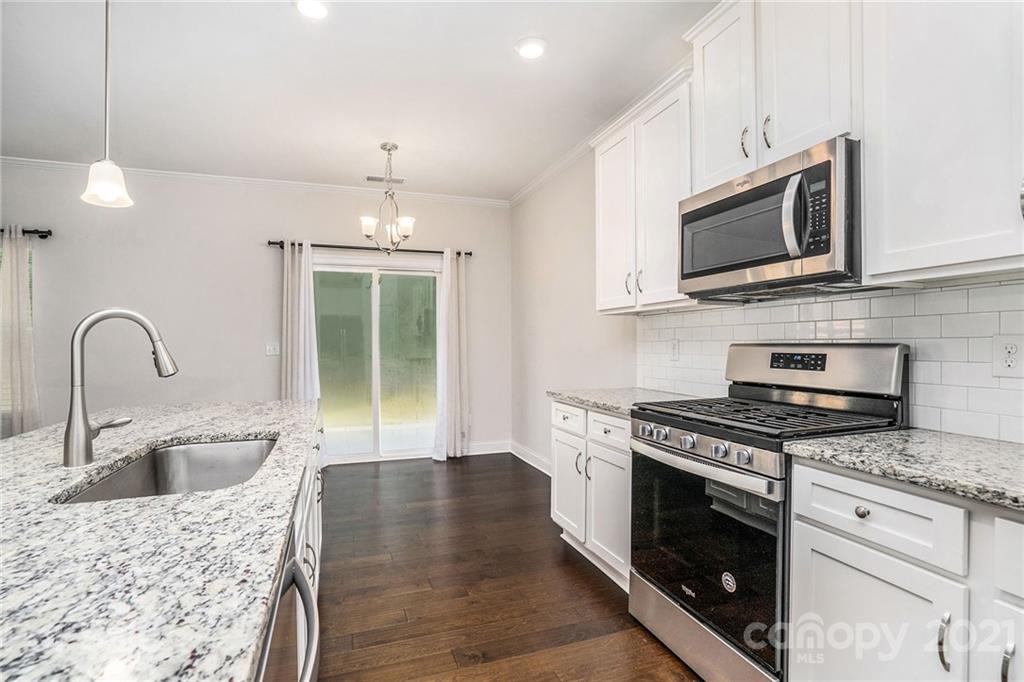 1080 Pecan Ridge Road Fort Mill, SC 29715 - Photo 8 of 34 Gallery Image 8