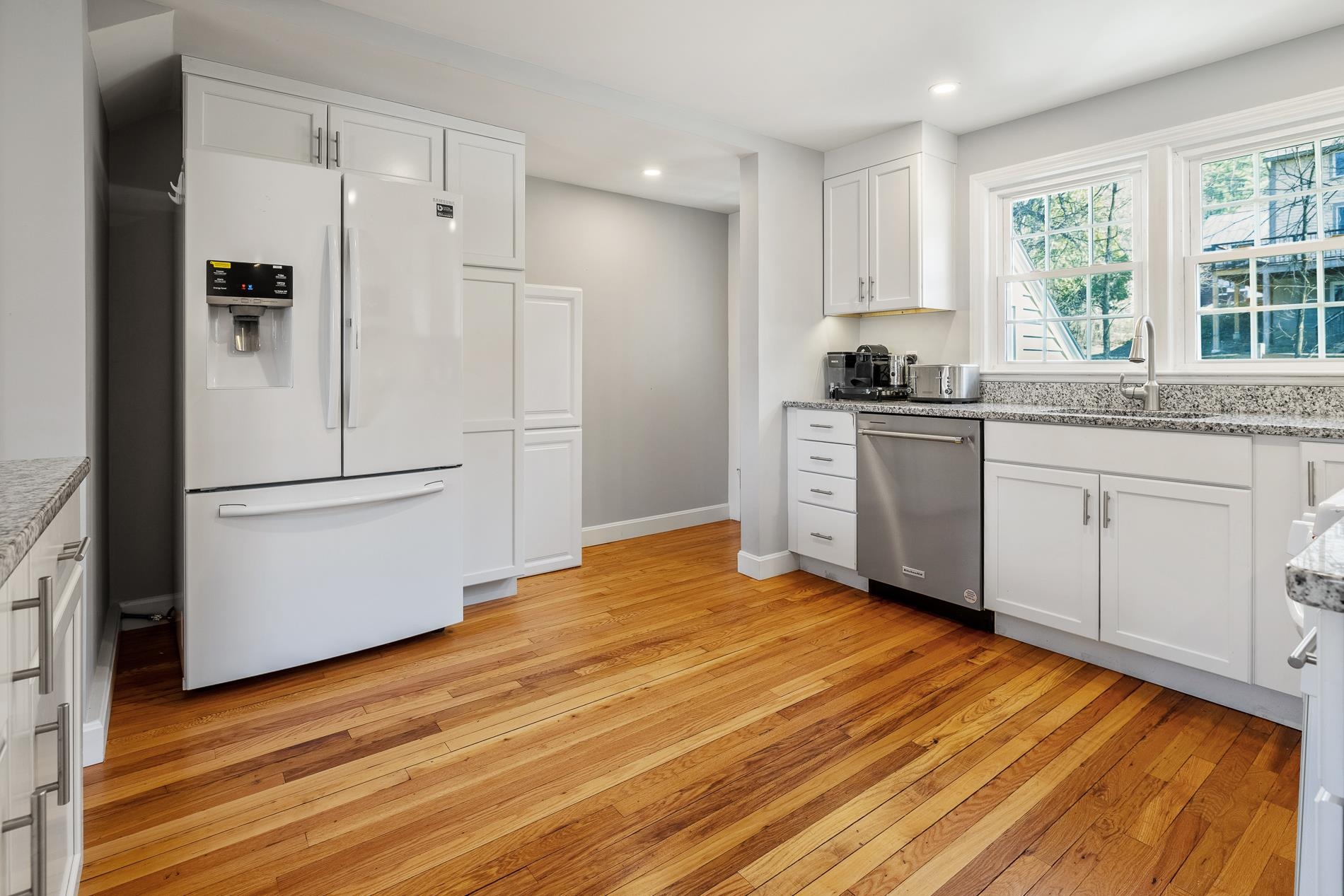 3 Carter Street Hanover, NH 03755 - Photo 3 of 36 Gallery Image 3