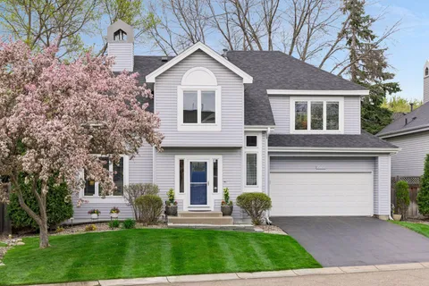 $500,000 | 15650 17th Avenue North, Plymouth, MN 55447