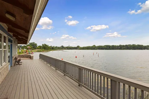 $500,000 | 15650 17th Avenue North, Plymouth, MN 55447