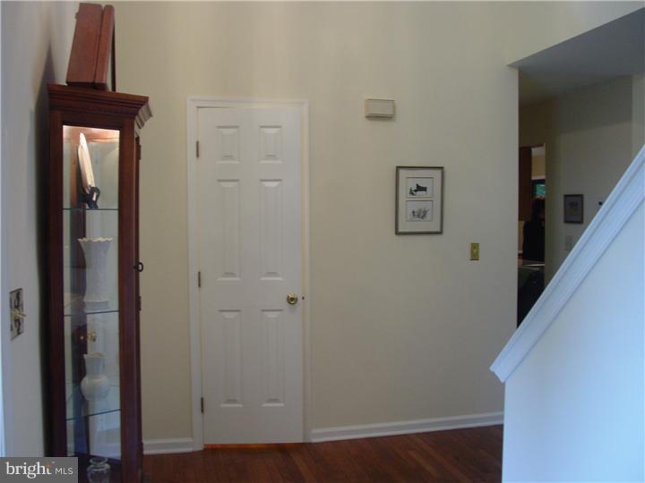 18 Harrison Road West West Chester, PA 19380 - Photo 4 of 25 Foyer