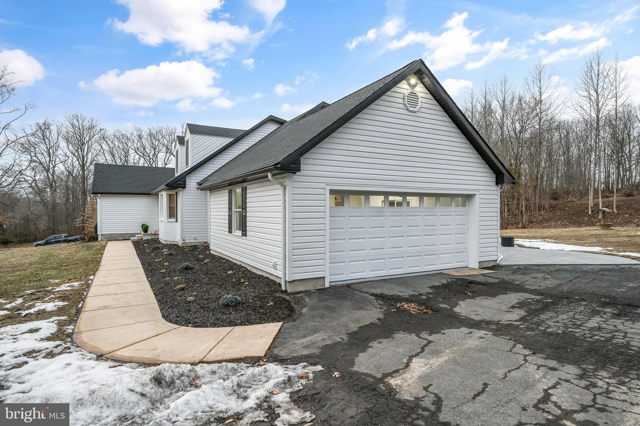 685 East Old Philadelphia Road Elkton, MD 21921 - Photo 38 of 64 2 car attached garage with cooking space