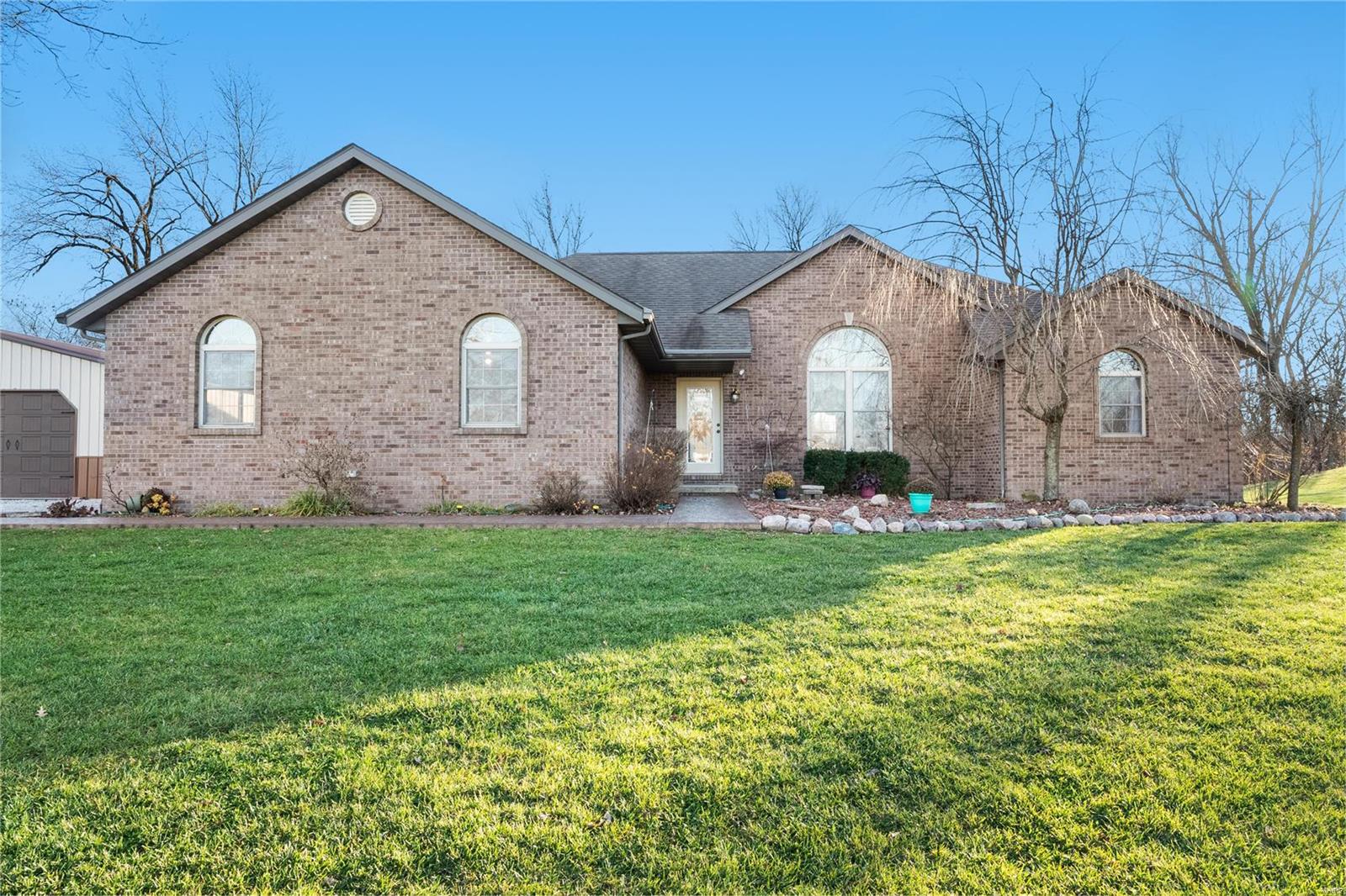 9512 Schaller Road Lenzburg, IL 62255 - Photo 2 of 52 Gallery Image 2