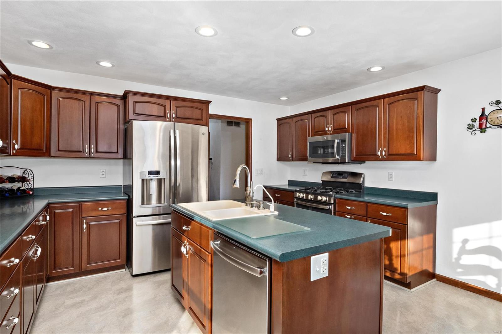 9512 Schaller Road Lenzburg, IL 62255 - Photo 15 of 52 Gallery Image 15