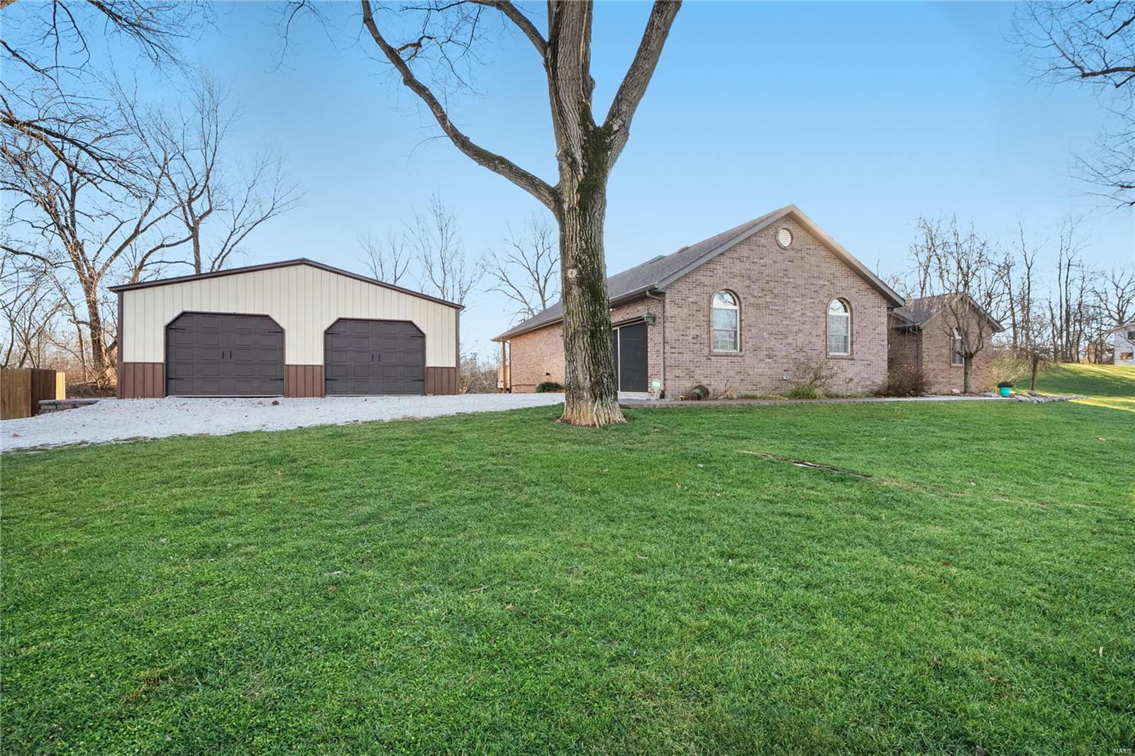 9512 Schaller Road Lenzburg, IL 62255 - Photo 5 of 52 Gallery Image 5