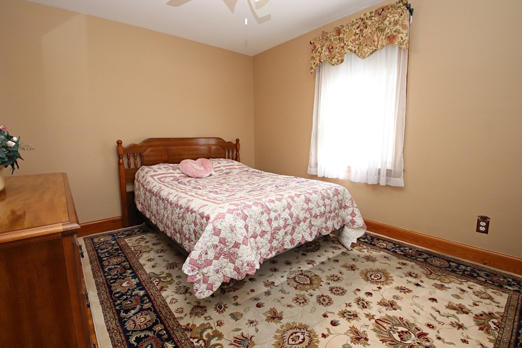 86 Farrell Road Lynn, MA 01905 - Photo 14 of 36 Gallery Image 14