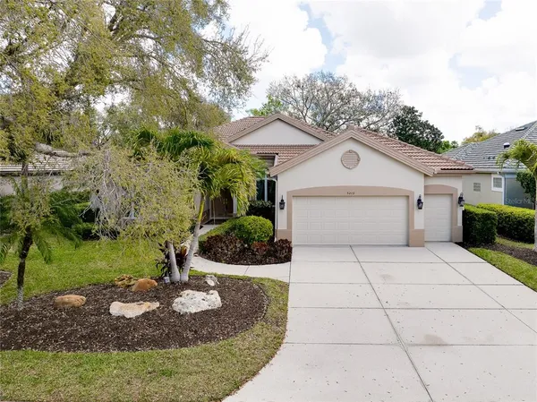 $699,000 | 5213 88th Street East, Bradenton, FL 34211