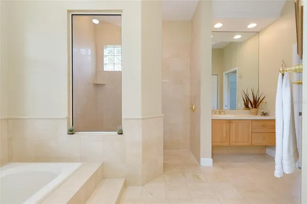 $699,000 | 5213 88th Street East, Bradenton, FL 34211