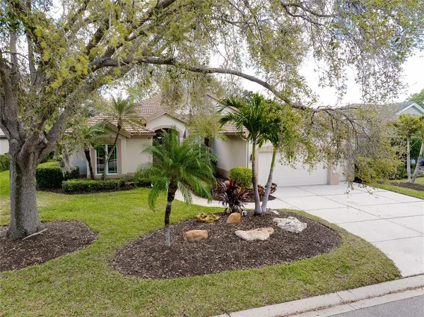 $699,000 | 5213 88th Street East, Bradenton, FL 34211