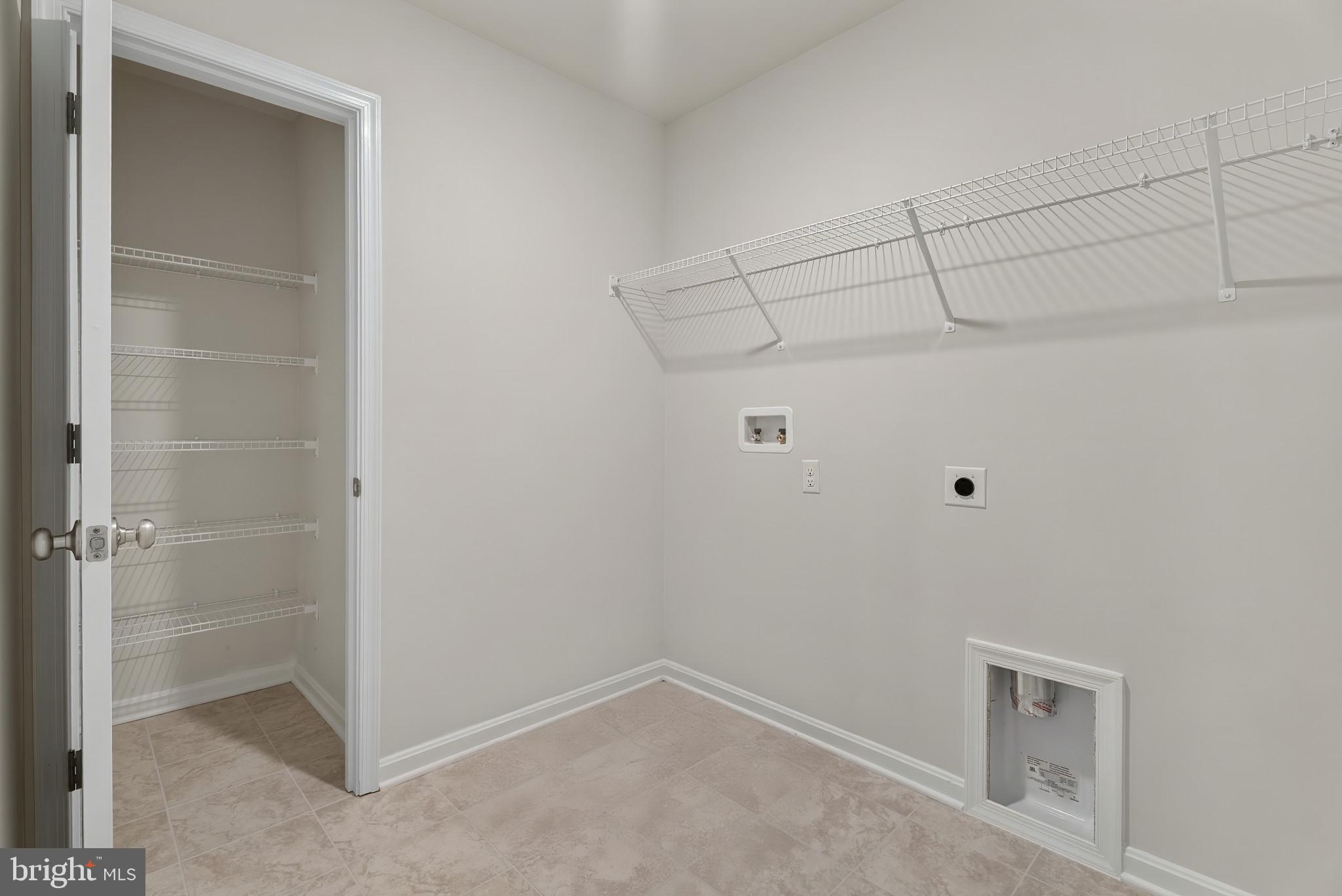 8 Comes Rdg Court Rosedale, MD 21237 - Photo 25 of 35 a view of an empty room