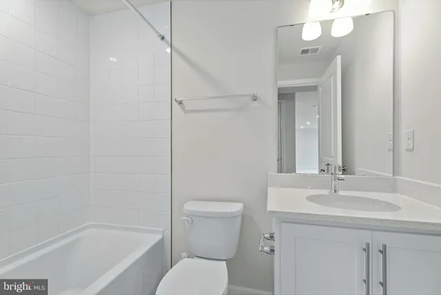 $739,990 | 8 Comes Rdg Court, Rosedale, MD 21237