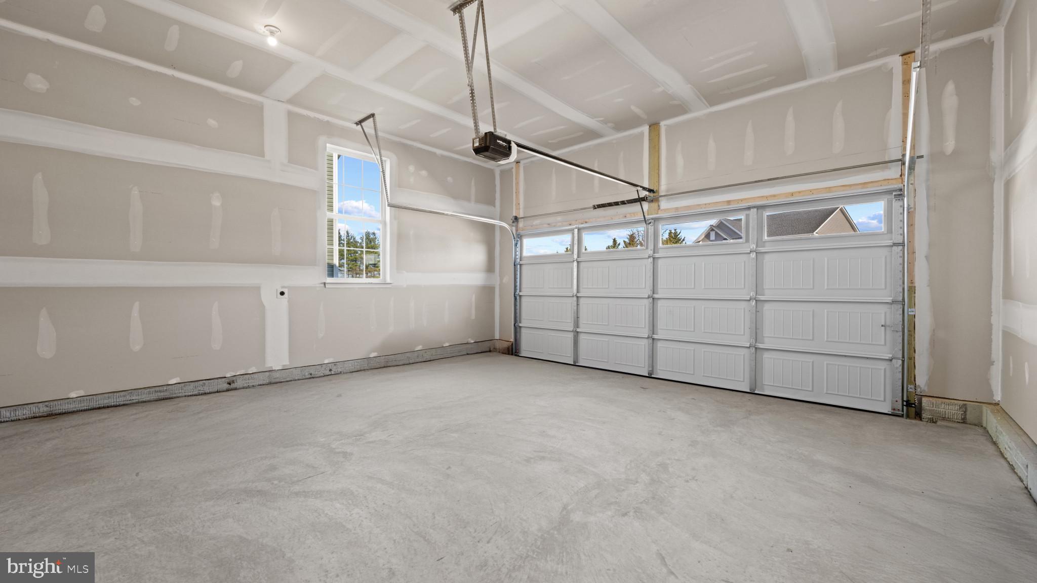 8 Comes Rdg Court Rosedale, MD 21237 - Photo 6 of 54 a view of a garage