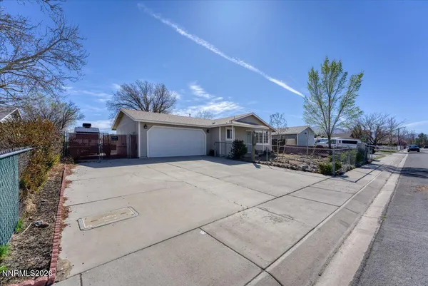 $415,000 | 429 Keystone Drive, Dayton, NV 89403