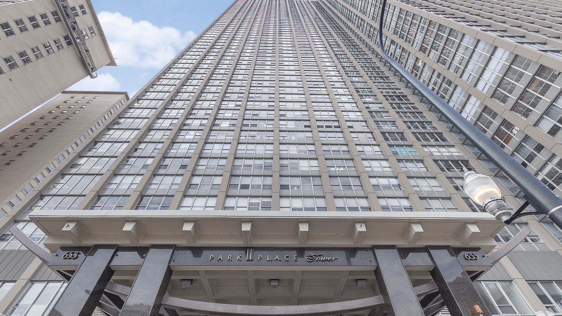 655 West Irving Park Road, Unit 915 Chicago, IL 60613 - Photo 1 of 18 a view of a balcony