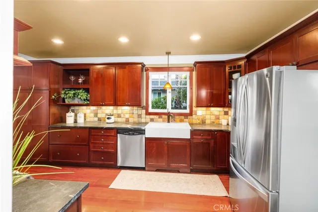 $1,175,000 | 450 Sierra Madre Avenue, Glendora, CA 91741